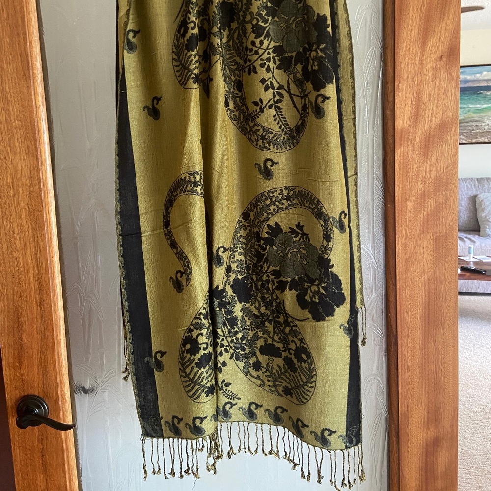 Pashmina Wrap
